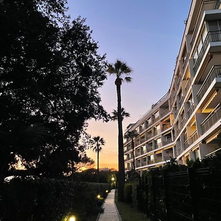 C037-Nice Studio With Garden And Parking - Near Beach Cannes Exterior foto